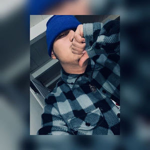 Meet your Posher, Elias